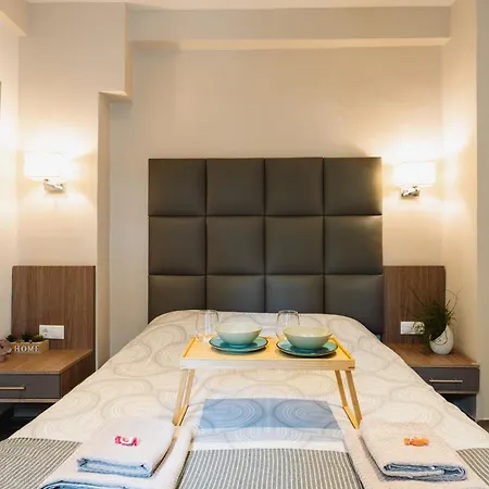 Apartment Lef