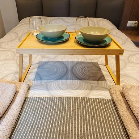 Lef Apartment *